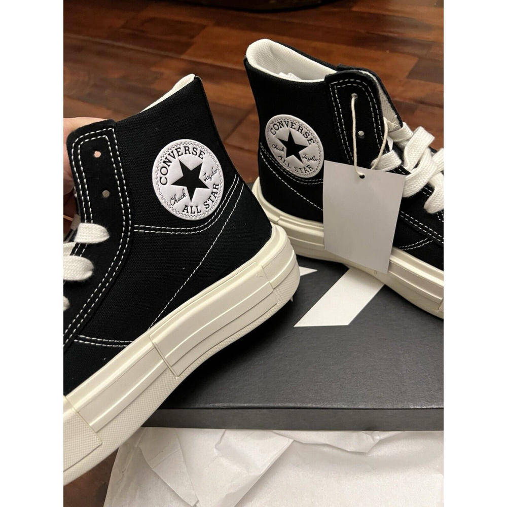 Converse Chuck Taylor Cruise Women's 6.5 Black White Platform Shoes - Picture 4 of 8